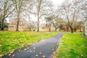 1785 NW Rolling Hill Dr, Beaverton, OR 97006 - Photo 22