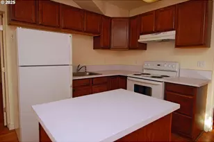 1104 SW Columbia St, Portland, OR 97201 - Photo 22