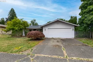 270 SE Robin Way, Gresham, OR 97080 - Photo 2