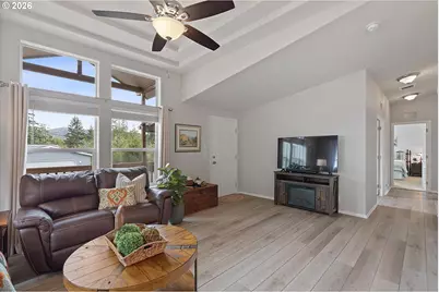 743 SE Winchell Dr, Depoe Bay, OR 97341 - Photo 8