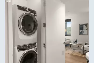 550 SW 10th Ave #2604, Portland, OR 97205 - Photo 10