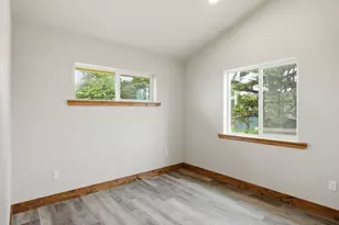 430 NW 5th St, Newport, OR 97365 - Photo 18
