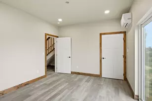 430 NW 5th St, Newport, OR 97365 - Photo 6