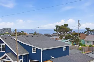430 NW 5th St, Newport, OR 97365 - Photo 22