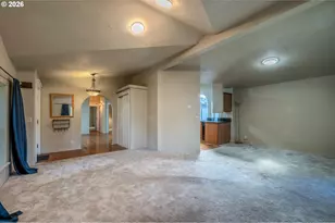 2501 Creekside Ln, North Bend, OR 97459 - Photo 8