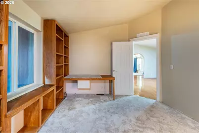 2501 Creekside Ln, North Bend, OR 97459 - Photo 26