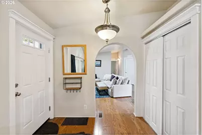 2501 Creekside Ln, North Bend, OR 97459 - Photo 8