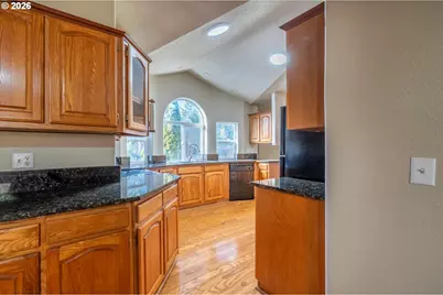2501 Creekside Ln, North Bend, OR 97459 - Photo 20