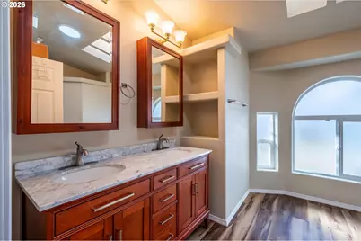 2501 Creekside Ln, North Bend, OR 97459 - Photo 26
