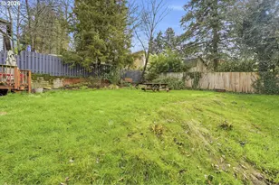 1330 SW Hume St, Portland, OR 97219 - Photo 36