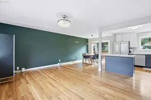 1330 SW Hume St, Portland, OR 97219 - Photo 8