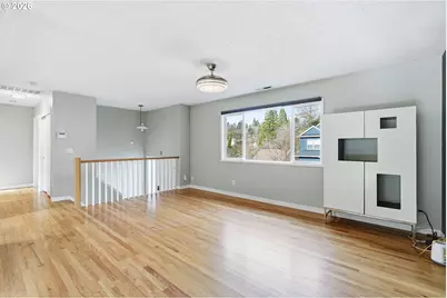 1330 SW Hume St, Portland, OR 97219 - Photo 6