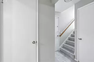 1330 SW Hume St, Portland, OR 97219 - Photo 24