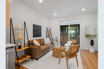 265 N Skidmore St #3, Portland, OR 97217 - Photo 6