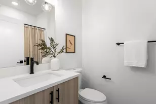 265 N Skidmore St, Portland, OR 97217 - Photo 12