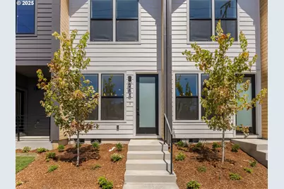 265 N Skidmore St #3, Portland, OR 97217 - Photo 2