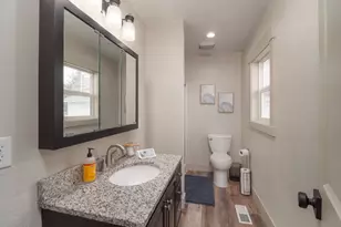 940 W Luellen Dr, Roseburg, OR 97471 - Photo 18