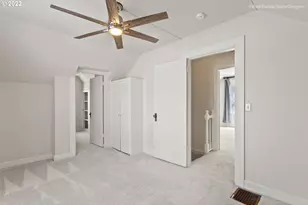 515 SE Peacock Ln, Portland, OR 97214 - Photo 20