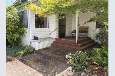 3083 Stapp Dr, Eugene, OR 97408 - Photo 2