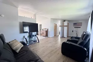1312 Sunny Ct, Sutherlin, OR 97479 - Photo 10