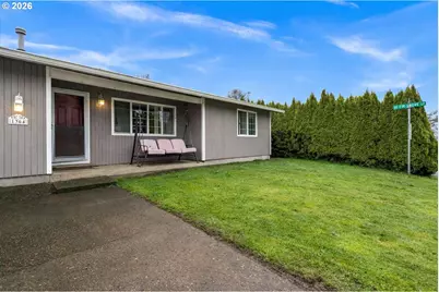 1364 SE Fir Grove Loop, Hillsboro, OR 97123 - Photo 6