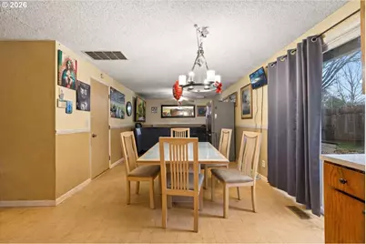 1364 SE Fir Grove Loop, Hillsboro, OR 97123 - Photo 4