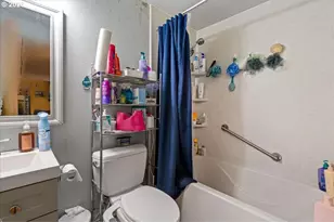 1364 SE Fir Grove Loop, Hillsboro, OR 97123 - Photo 10