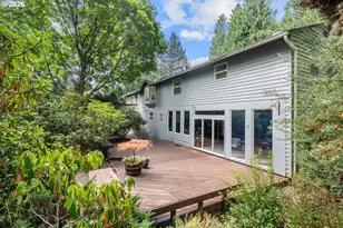 10744 SW Lancaster Rd, Portland, OR 97219 - Photo 46