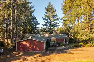 498 Klamath Ave SE, Bandon, OR 97411 - Photo 16