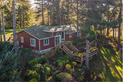 498 Klamath Ave SE, Bandon, OR 97411 - Photo 1