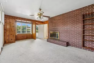 2219 Ocean Beach Hwy, Longview, WA 98632 - Photo 12