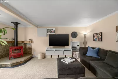 18955 SW Boucher Ct, Aloha, OR 97003 - Photo 4