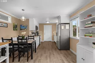 18955 SW Boucher Ct, Aloha, OR 97003 - Photo 8