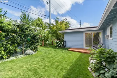 18955 SW Boucher Ct, Aloha, OR 97003 - Photo 30