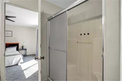 3755 NE 203rd Ave, Fairview, OR 97024 - Photo 28