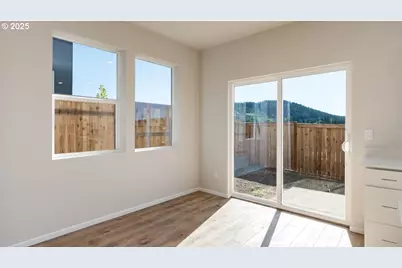 3564 SW 36th St, Gresham, OR 97080 - Photo 4