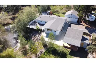 97040 Henderson, Brookings, OR 97415 - Photo 34