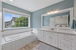 2494 NE Estate Dr, Hillsboro, OR 97124 - Photo 22