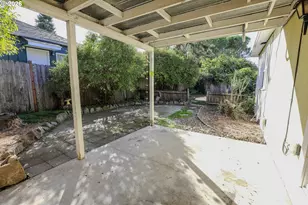 1582 NW Fairmount St, Roseburg, OR 97470 - Photo 28
