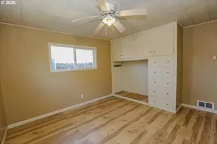 1582 NW Fairmount St, Roseburg, OR 97470 - Photo 22