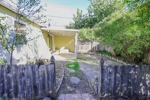 1582 NW Fairmount St, Roseburg, OR 97470 - Photo 34
