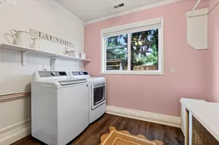 2258 NE Jamie Dr, Hillsboro, OR 97124 - Photo 36