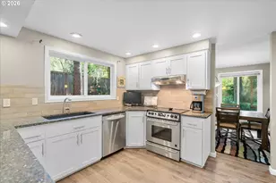 3040 Royce Way, Lake Oswego, OR 97034 - Photo 12