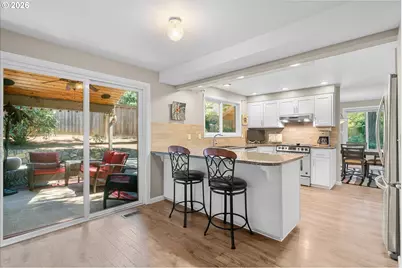 3040 Royce Way, Lake Oswego, OR 97034 - Photo 14