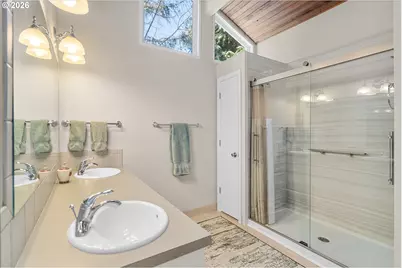 3040 Royce Way, Lake Oswego, OR 97034 - Photo 32