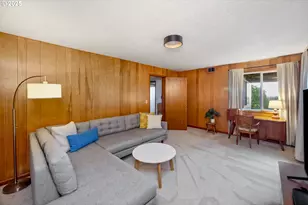 6505 SE Thorburn St, Portland, OR 97215 - Photo 30