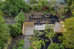 6505 SE Thorburn St, Portland, OR 97215 - Photo 36