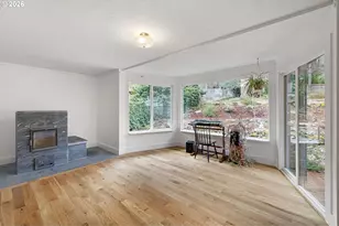 4680 W Hillside Dr, Eugene, OR 97405 - Photo 16