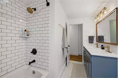 4680 W Hillside Dr, Eugene, OR 97405 - Photo 22