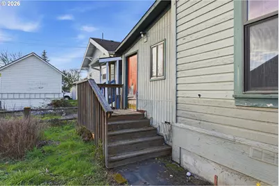 114 E 2nd St, Newberg, OR 97132 - Photo 36